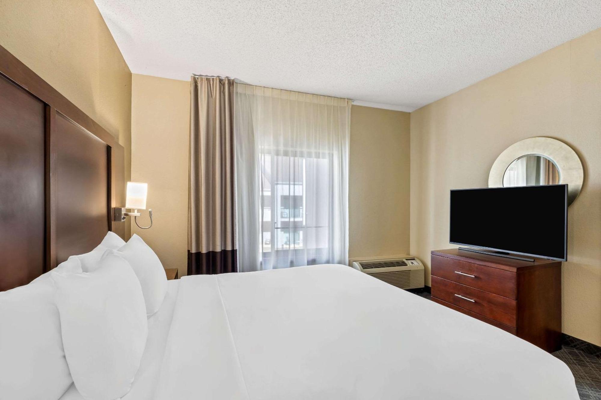 Comfort Inn Roswell-Dunwoody Extérieur photo