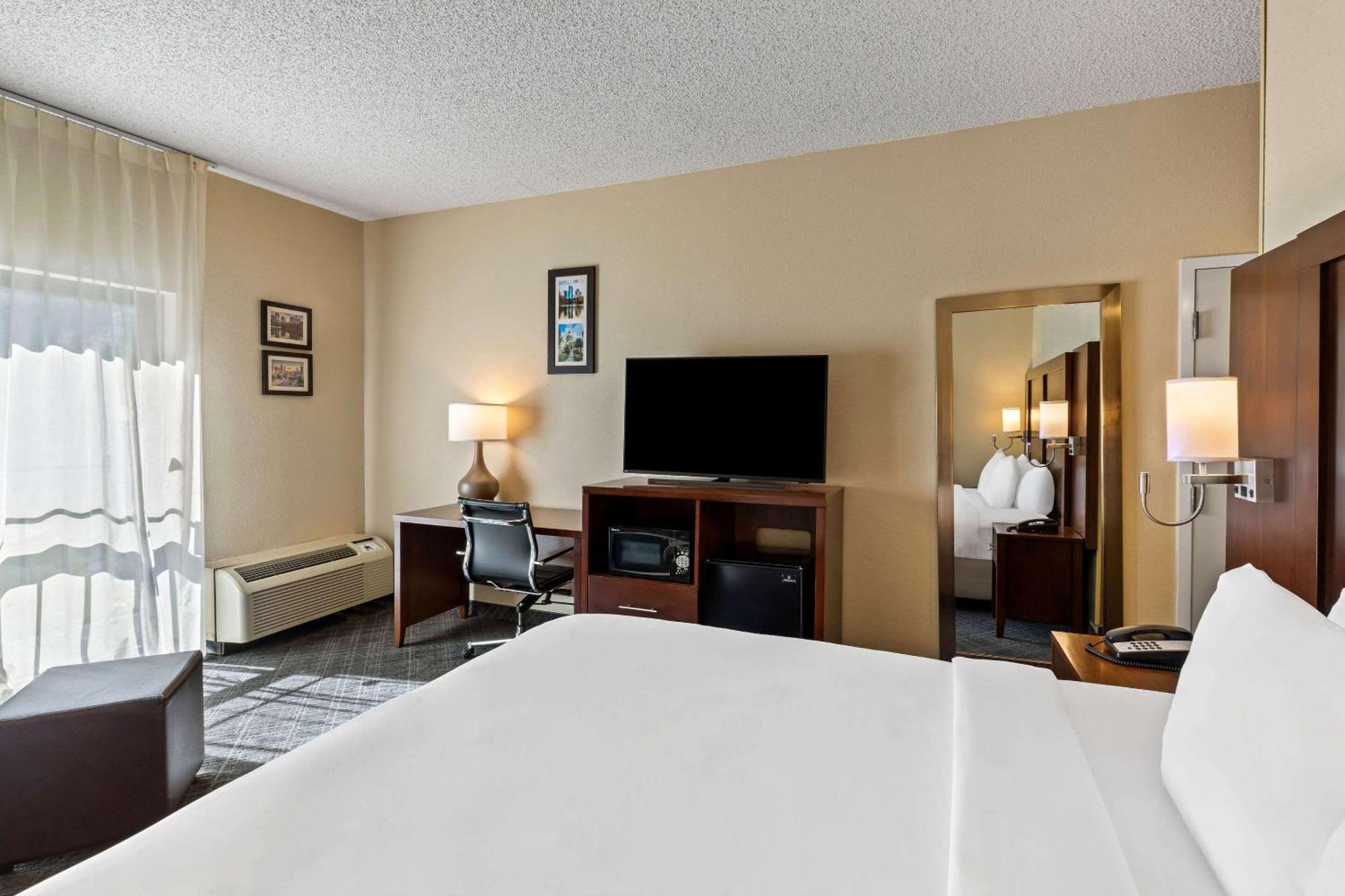 Comfort Inn Roswell-Dunwoody Extérieur photo